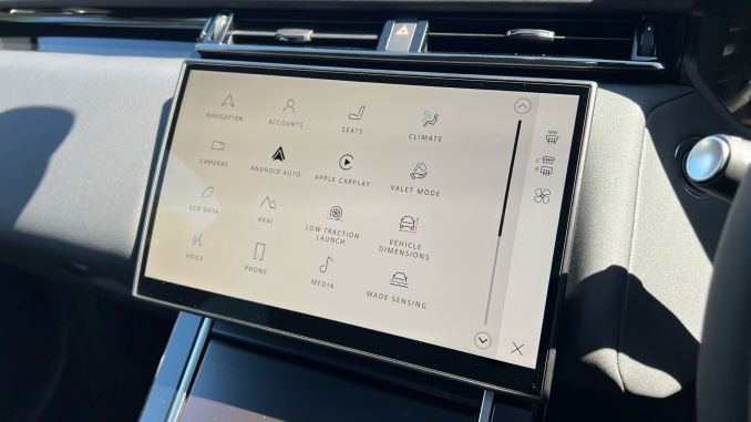 Land Rover Range Rover Velar 2.0 D200 MHEV Belgravia Edition 5dr Auto Diesel Estate - Image 33